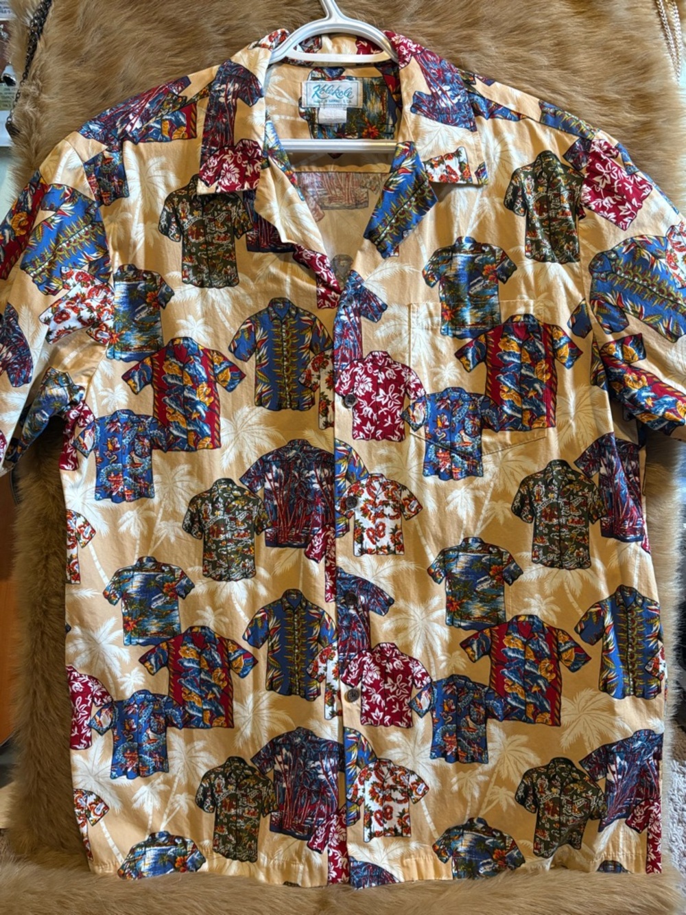 RJC Men’s Cream Short-Sleeve Hawaiian Shirt with Multicolor Print